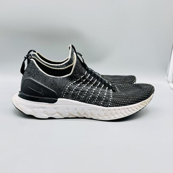 Nike Shoes Mens 12 Black React Phantom Flyknit 2 Slip On Running Sneakers - Picture 2 of 12